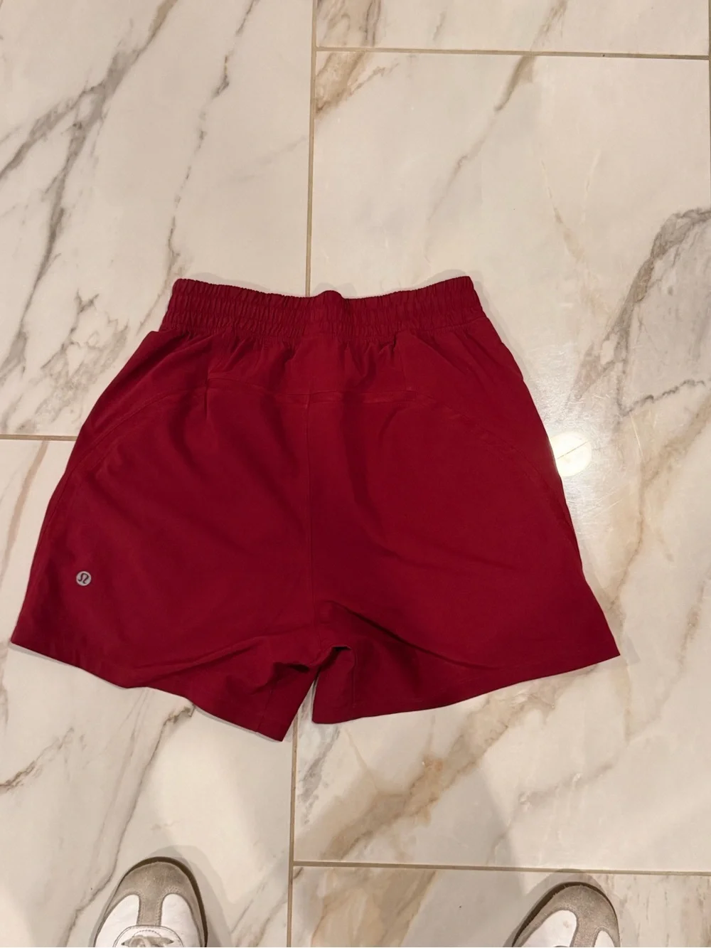 lululemon athletica lightweight athletic